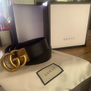 GUCCI Leather Belt with Double G Buckle